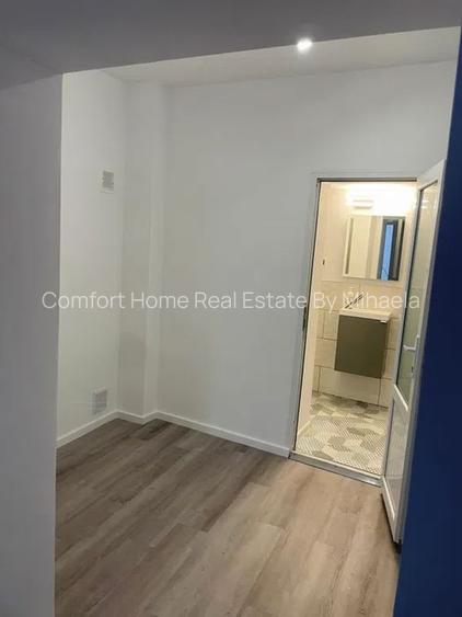 Pța Victoriei Închiriez spațiu comercial recent renovat 35 mp centrală termică - 3