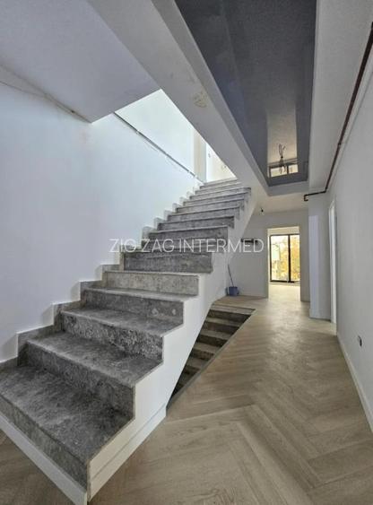 Bd. Mamaia, spatiu IDEAL BIROURI, 170 mp. - 11