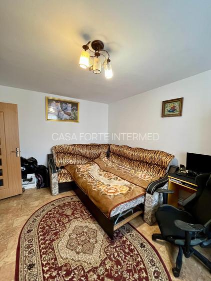 Apartament 3 camere, decomandat Inel 1,  zona Eden 89.000  € - 3