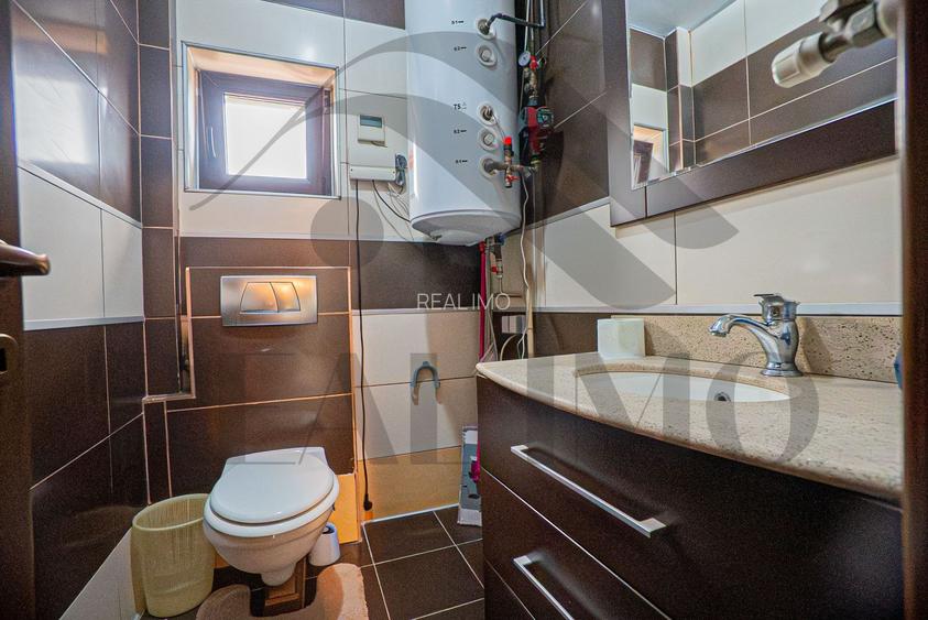 Vilă D+P+1E | 347 mp desfășurat | 487 mp teren | Ovidiu Sud - 27