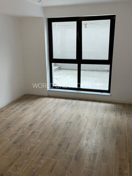 Apartament 2 camere/Curte proprie/COMISION O - 8