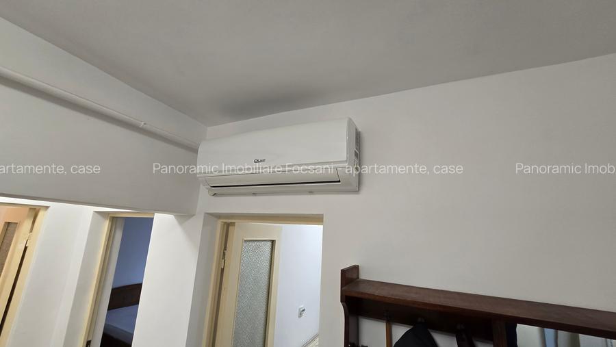 Apartament de vanzare  2 camere, renovat si mobilat complet,  central Focsani - 16