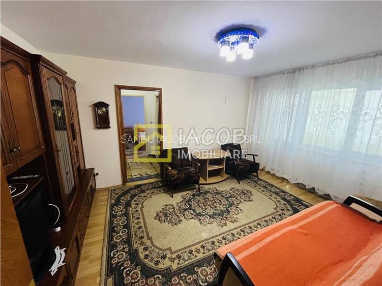 Apartment 2 CSD de inchiriat, zona Orizont, Bacau - 2