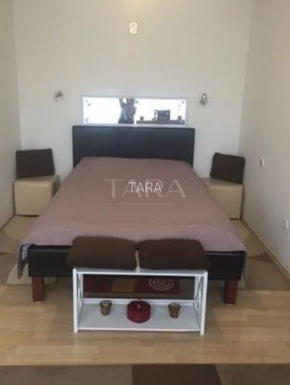 Apartament cu terasă generoasă – zona Petrom. - 5