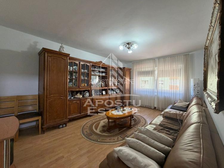 Apartament cu 3 camere, garaj, de vanzare, zona Plavat I I,Timisoara - 5