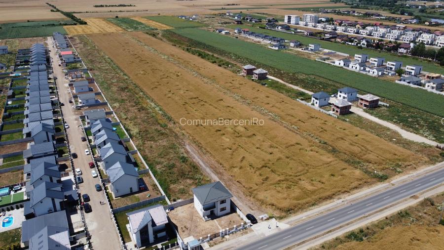 Teren Intravilan In Rate Com Berceni | utilitati: curent - gaz | #MG12 - 9