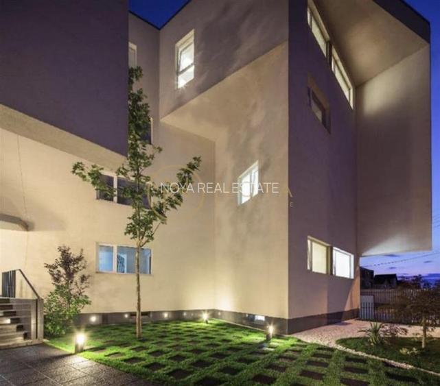 Inchiriere apartament 3 camere Pipera parcare si gradina - 11