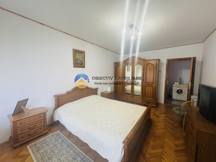 Apartament 3 camere duplexuri ,etaj 1 ,2 bai , 2 balcoane - 6