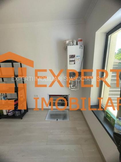  Casa 3 camere de vanzare, in zona Dacia - 12