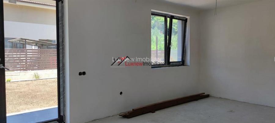 Duplex semifinisat 4 camere suprafata de 120 mp utili + 200 mp teren liber. - 4