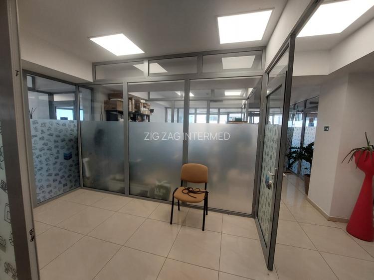 Centru - Bd. Mamaia , spatiu IDEAL BIROURI in cladire reprezentativa , 440 mp. - 8
