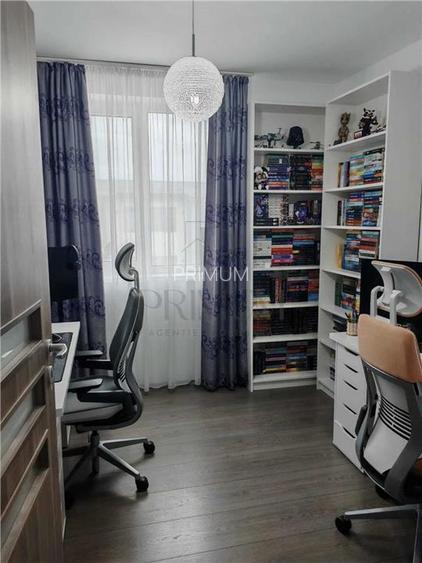 GIROC - 3 CAM - POD - PARCARE INCLUSA - ZONA EXCELENTA - 3
