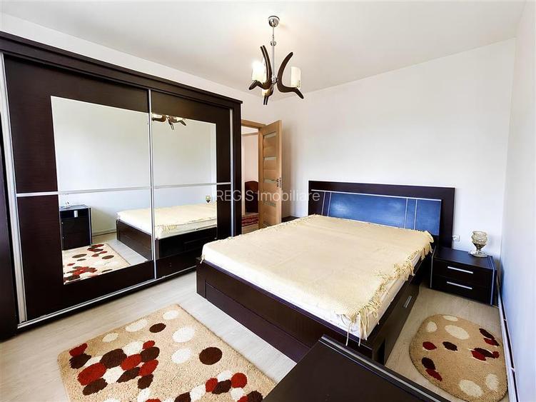 Apartament spatios cu 2 camere si 2 balcoane zona Tractorul - 5