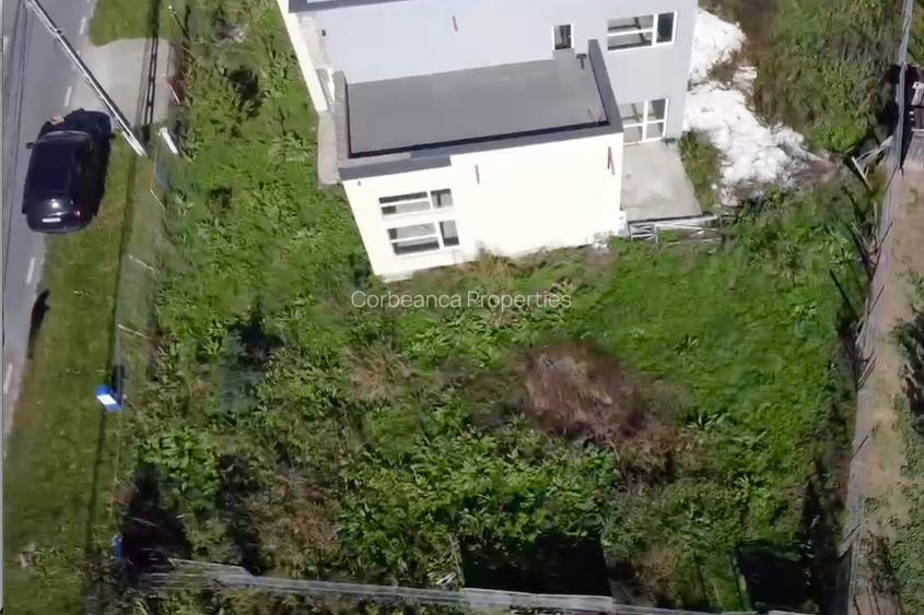 Casa la rosu cu Teren 620 mp, utilitati, canalizare, autobuz, asfalt - 3