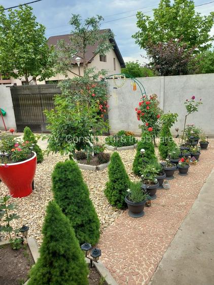 Parter cu structură pentru etaj, curte amenajată și organizare impeca - 24