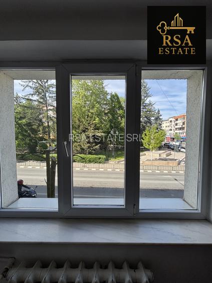 Spatiu comercial de inchiriat zona centrala etaj 1 Rm Valcea - 3