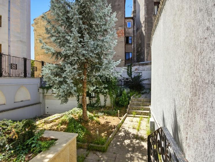 Vila cu arhitectura deosebita, adiacent Bd-ului Lascar Catargiu, refacuta integr - 19