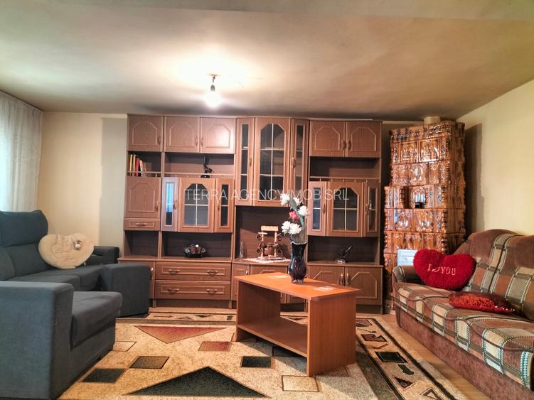 Casă la țară cu livadă, grădină și aer curat - Vulturești, Argeș - 2