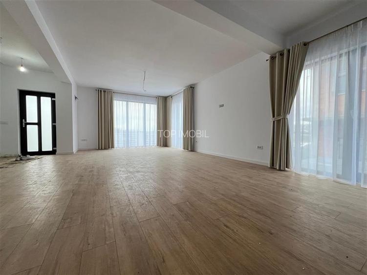 Vila FINALIZATA SI INTABULATA 4 Camere - Valea Adanca - 5 Drumuri - 4