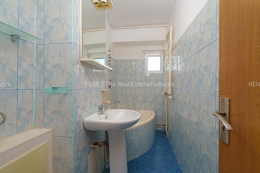 Apartament 3 camere decomandat , 2 gr sanitare, 71 mp, bloc reabilitat - 16