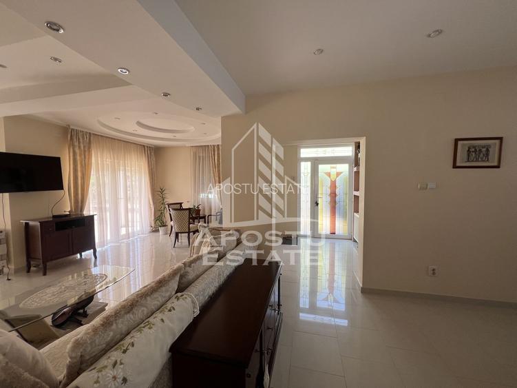 Vila individuală deosebită cu piscina încălzită - 3