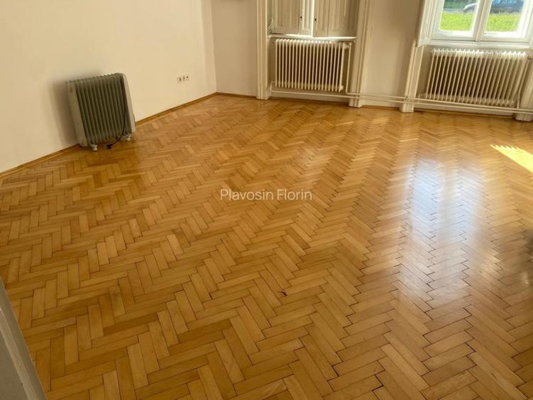 Complex-Lunei,la 5 min.de Prefectu;,10 camere,cas multifuncțional - 16