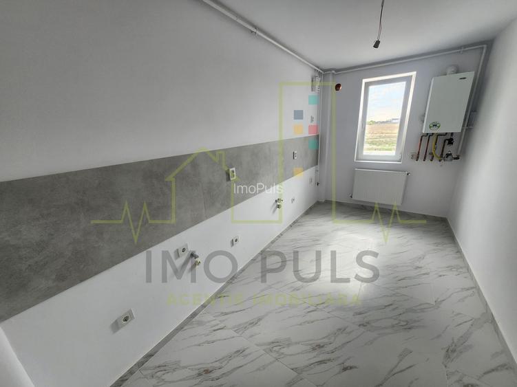 Bucatarie 10 mp. Decomandat. Parter. Posibilitate rate - 2