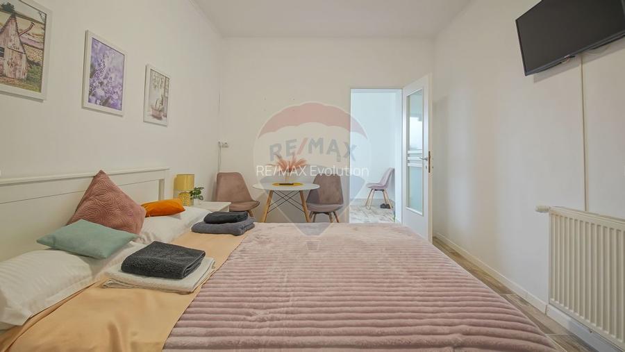 Vila cu 9 dormitoare și 7 băi în Stupini, Brașov - 11