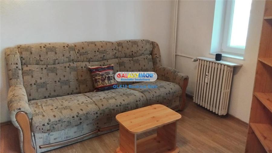 Inchiriere garsoniera spatioasa decomandata pe BD. DECEBAL - 8