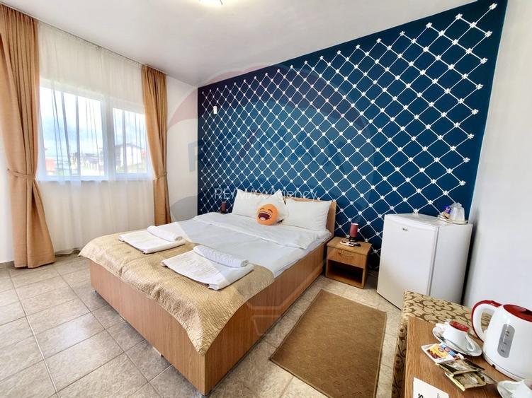 De vanzare Pensiune tip Guest House Vama Veche - Central - 9