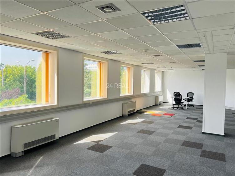 Centru de business multifunctional - inchirieri birouri de la 30 mp - 2