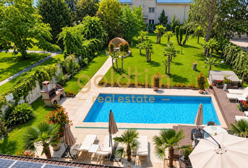 SUPERB/ PISCINA/vEGETATIE MATURA/ IANCU NICOLAE