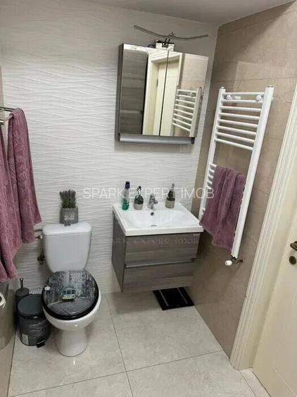 2 CAMERE // 9 MAI // CENTRALA PROPRIE - 5