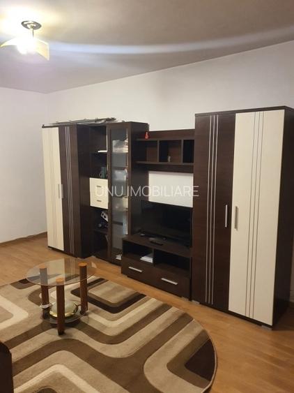 Apartament cu 1 camera - zona Centru Civic  -Tg. Cucu - 6