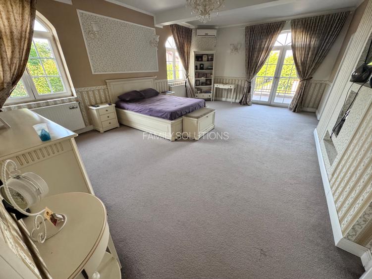 Casa deosebita sector 4 P+1+M. 6 cam.Util 418mp. Teren 1638m - 19