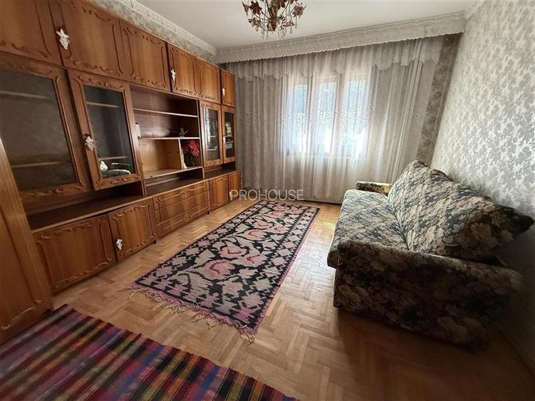 Vila cu teren generos - BARATI - POSIBILITATE DE PARCELARE TEREN - 9