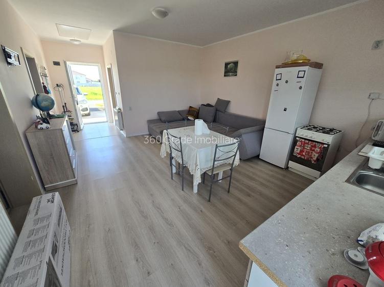 Duplex pe parter Bucovat la asfalt - 4