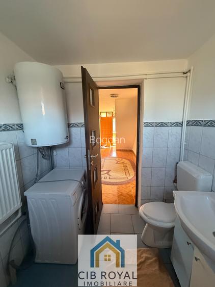 Casa 6 camere  Jud. Dâmbovița,Com. Corbii Mari,Satu Nou,Str. Troiței nr. 6, - 60