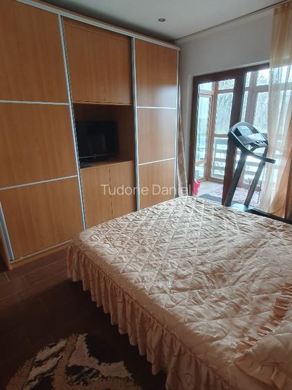 Apartament 2 camere, Mogoșoaia,decomandat, mobilat complet-etaj 2 - 4
