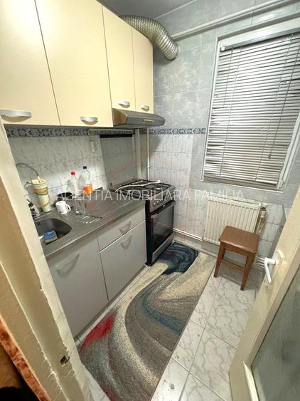 350 Euro-Inchiriere apartament 3 camere Micro 38 - 8