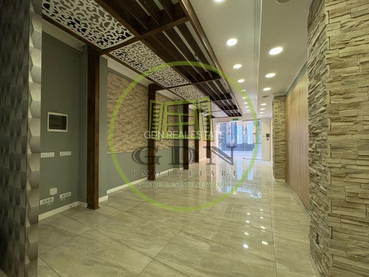 Spatiu Comercial, S+P+E+M, 240 mp, Ultracentral - 3