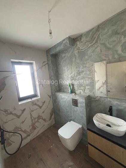 Triplex superb cu 3 apartamente individuale pe 2 nivele P+1+2E in Bucurestii Noi - 13