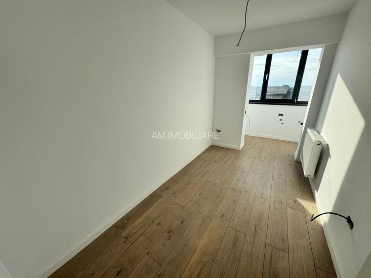 AP. 4 CAMERE - TERASA 32 MP, PARCARE INCLUSA, BLOC NOU, COMISION 0% - 7