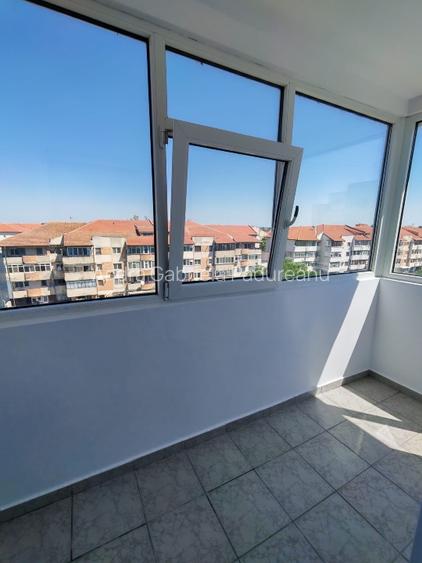 Apartament decomandat 3 camere de vanzare - 10