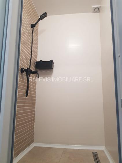 Apartament 3 camere, 2 bai, proaspat renovat, ultracentral, etaj 2, 945 euro - 16