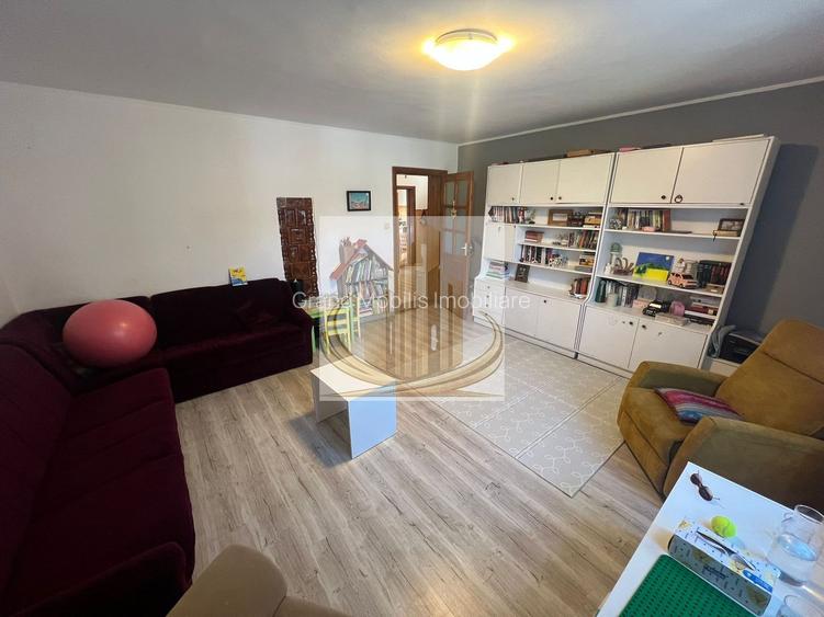 Casă spațioasă cu 2 apartamente, acces din 2 străzi – zona Lipovei - 3