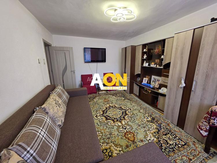 Apartament 3 camere, 65 mp utili, 2 bai, etaj 2, Cetate, zona Stadion - 4