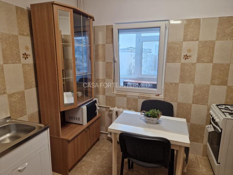 Apartament 2 camere Tomis Nord 400 euro - 4