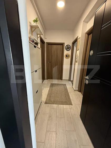 Apartament de vânzare, 3 camere, Terasă + Parcare – Zona Tractorul, Brașov