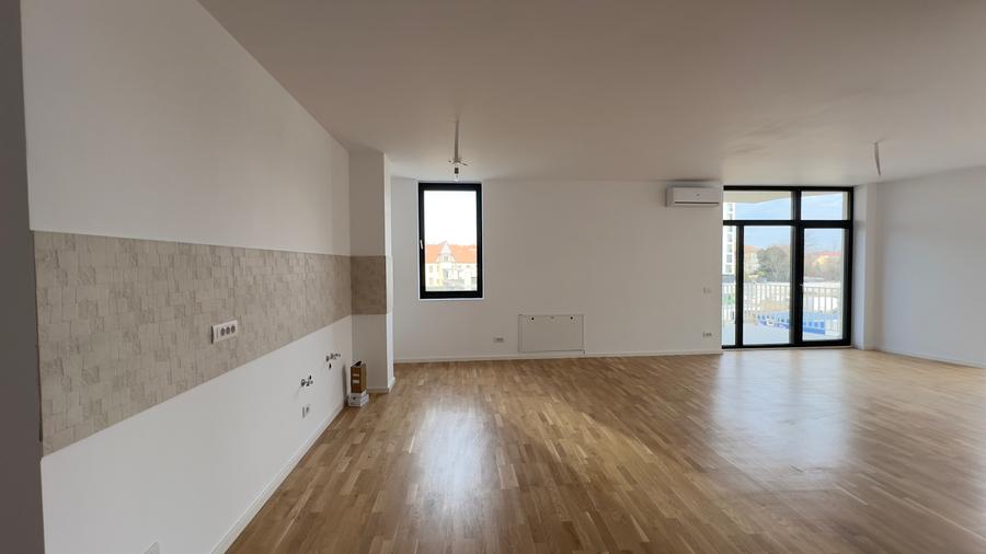 ISHO Riverside U2, Apartament generos, suprafete ample, multa lumina naturala